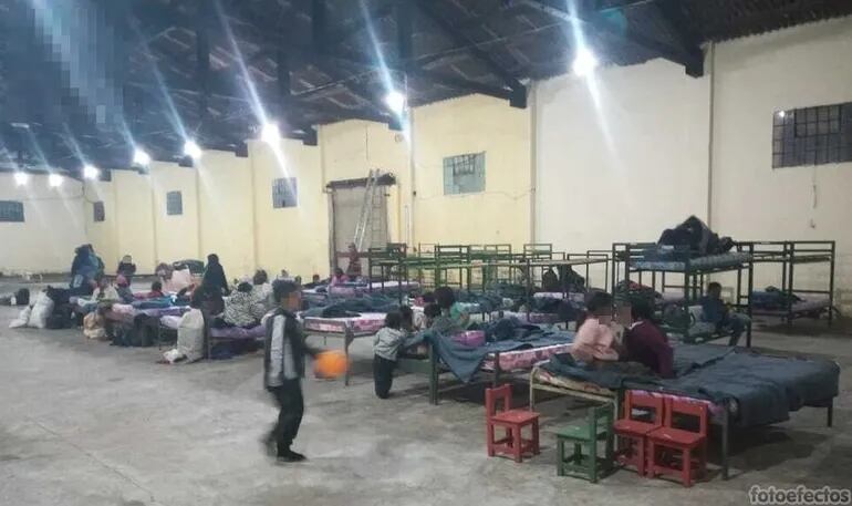 Los niños fueron trasladados a centros abiertos, donde reciben servicios de alimentación, artículos de aseo y abrigos para mitigar los rigores de las bajas temperaturas.