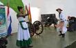presentacion-de-un-baile-folclorico-boliviano-en-el-museo-del-fortin-boqueron-la-comitiva-estuvo-desde-el-viernes-hasta-ayer--201540000000-1624660.jpg