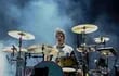 El baterista Josh Dun de Twenty One Pilots durante su actuación en el Lollapalooza de Chile. La agrupación actuará mañana en Paraguay como parte del festival Asunciónico.
