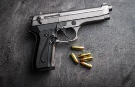 Pistola 9 mm con proyectiles (foto ilustrativa).
