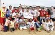 los-integrantes-del-deportivo-aregua-celebran-felices-el-segundo-titulo-consecutivo-alcanzado-ayer-en-la-superliga-de-futbol-playa-en-el-marco-de-l-214545000000-1798885.jpg