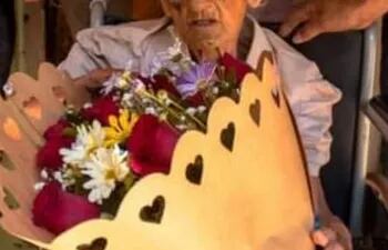 Doña Julia Marecos festejó en la fecha 101 años de vida.