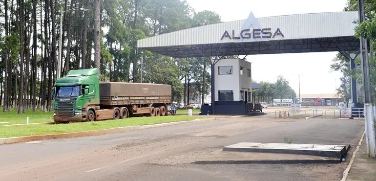 En la terminal de  Algesa estaban depositadas las mercaderías decomisadas en 2020.