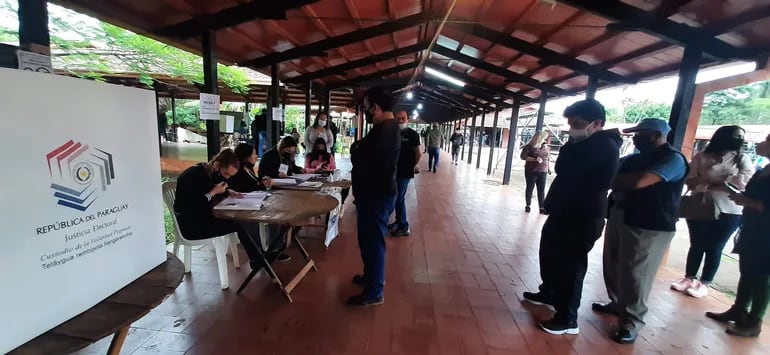 En Alto Paraná habilitarán 69 colegios electorales para los comicios generales de abril.
