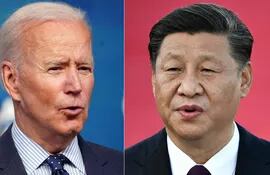 Combo de fotos del presidente de EE.UU., Joe Biden (i) y el gobernante chino, Xi Jinping. (AFP)