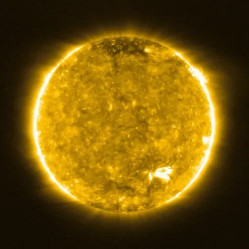 La sonda europea Solar Orbiter ha logrado una medición que está ayudando a resolver uno de los grandes misterios que oculta el Sol: por qué su atmósfera está 150 veces más caliente que su superficie.