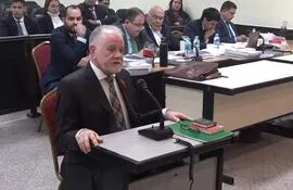 El exministro de la Corte Suprema de Justicia Víctor Núñez declaró hoy en el juicio oral que afronta junto al Dr. Sindulfo Blanco.