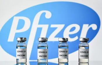 Las compañías farmacéuticas Pfizer y BioNTech presentaron resultados del 95% de efectividad de sus vacunas.