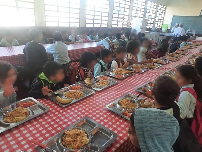 El almuerzo escolar empezó a distribuirse desde este mes en San Alberto.