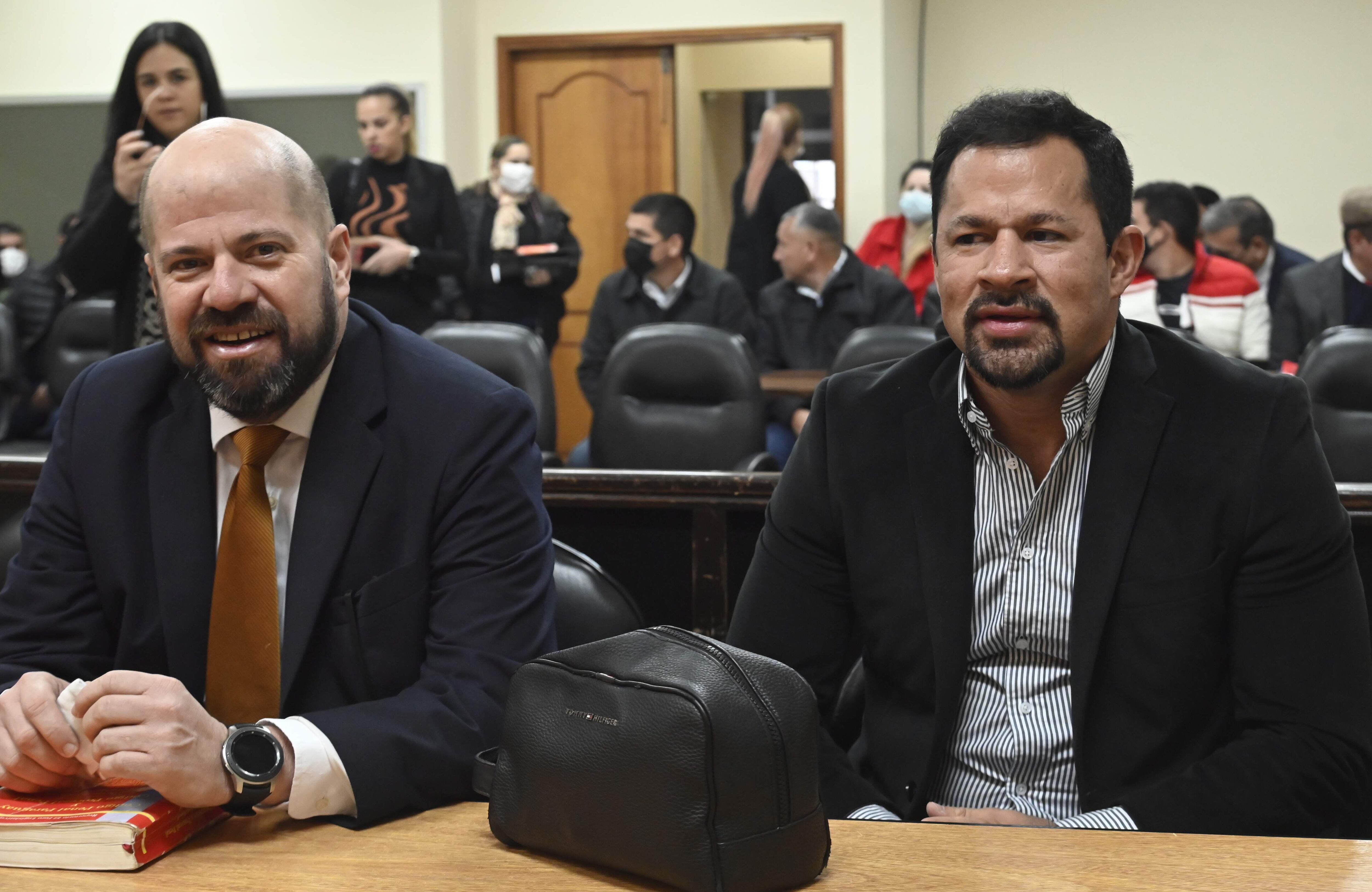 Diputado Ulises Quintana (ANR), uno de los acusados en la causa Berilo; y el abogado Álvaro Arias.