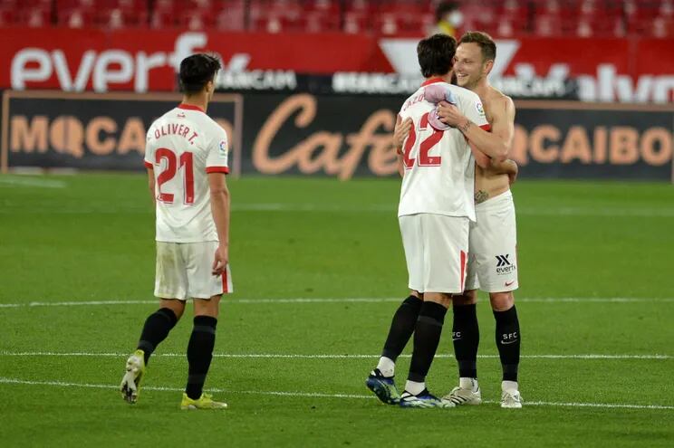 Sevilla se ubica en el cuarto lugar en la liga española