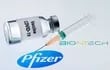 Pfizer/BioNTech es el primer laboratorio en hacer oficialmente su demanda de comercialización a la autoridad sanitaria de la Unión Europea.