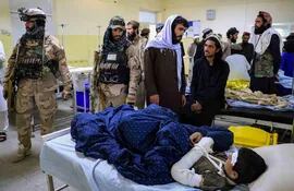 Más de 1.000 personas murieron y se estiman alrededor de 1.500 heridos tras un terremoto en Afganistán.