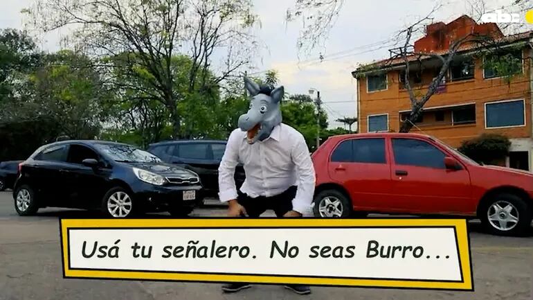 Campaña vial "el burro Gilberto" de la Municipalidad de Asunción.
