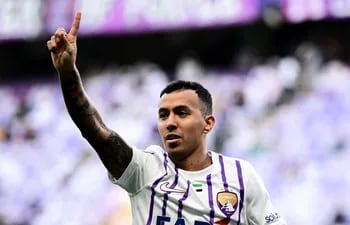 Kaku Romero sigue anotando goles en la Liga de Emiratos Árabes Unidos.