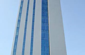 el-imponente-edificio-torre-aviadores-se-suma-a-la-gama-de-oferta-de-oficinas-en-la-capital--205727000000-1493253.jpg