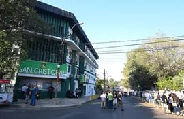 Fachada de la Cooperativa San Cristóbal.