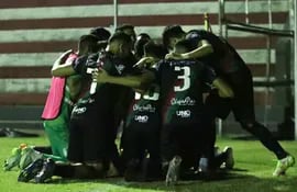 Atlético Tembetary dejó fuera de la Copa Paraguay a Resistencia