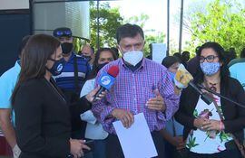 El "campesino VIP" Jorge Galeano, de la Coordinadora Nacional Intersectorial, anunció que los campesinos volverán a Asunción la semana próxima a exigir que se cumpla el acuerdo con el Gobierno.