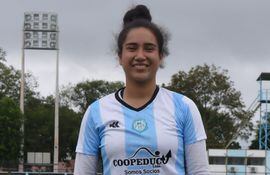 Fátima Cáceres, volante de Guaireña FC