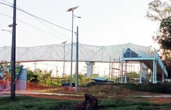 El MOPC pagará US$ 2,1 millones a Engineering por la pasarela “ñandutí”, que no debería costar más de US$ 500.000, según técnicos.