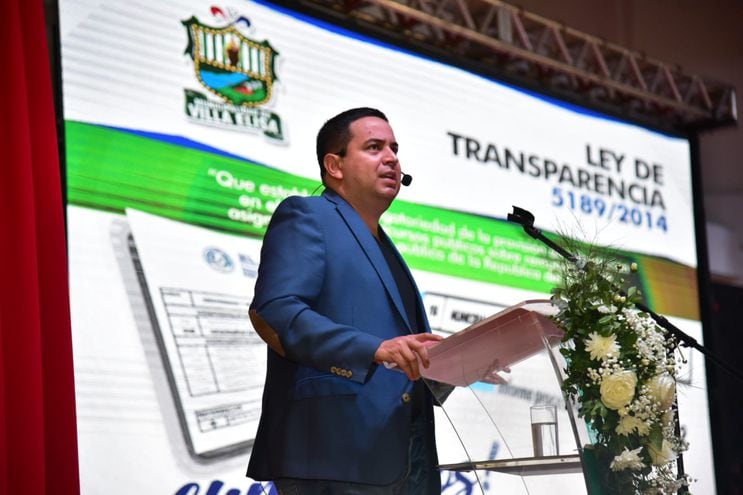 El intendente municipal de la ciudad de Villa Elisa, Ricardo Estigarribia, liberal, realizó su rendición de cuentas mediante una audiencia pública y recibió proyectos de la ciudadanía.