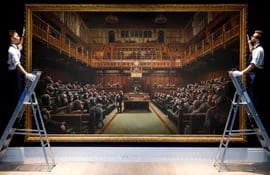 La obra 'Devolved Parliament' (Parlamento delegado, del artista británico Banksy se vendió en 12 millones de dólares.