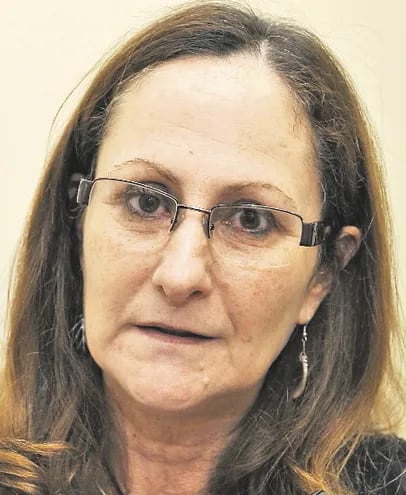 Marta Ferrara, directora de la organización civil Semillas para la Democracia. Se evaluará  al Congreso paraguayo.