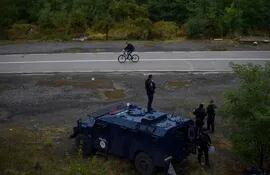 Unidad de Operaciones Especiales de la Policía de Kosovo, en el área cerca de la frontera entre Kosovo y Serbia.