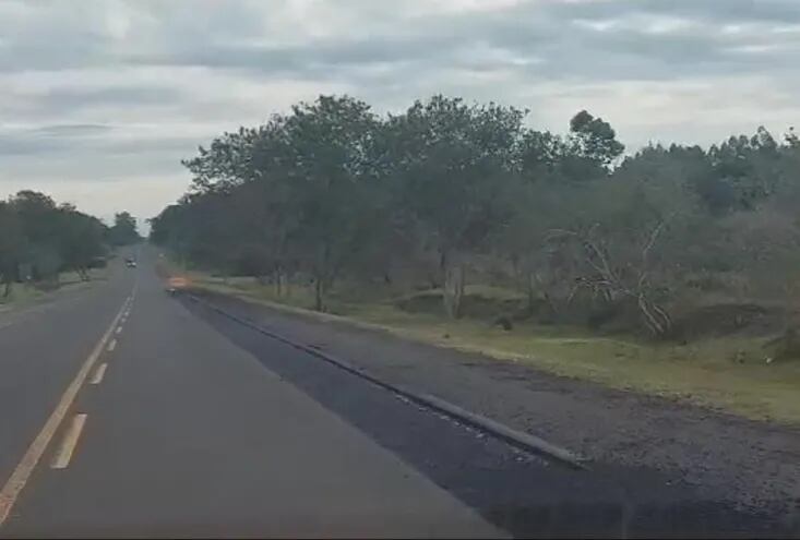La Ruta Py22 del trayecto Santaní Itacurubí del Rosario está siendo reparada  por la empresa EDB