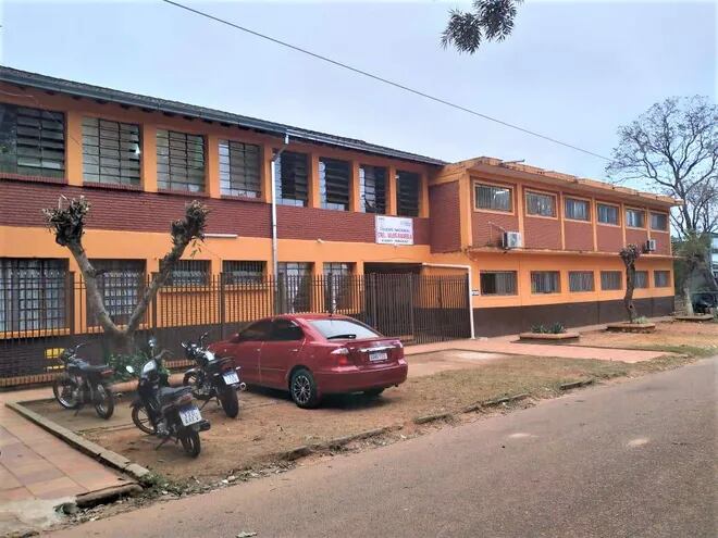 Colegio Coronel Valois Rivarola cumple 70 años de vida institucional en Acahay.