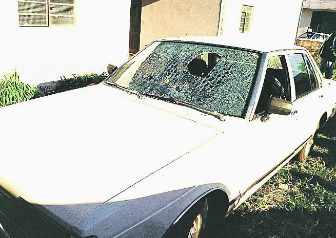 El automóvil en que iba el periodista Santiago Leguizamón acusó varios impactos de bala en el atentado de 1991.