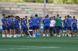 Los jugadores de Getafe durante una sesión de entrenamiento.
