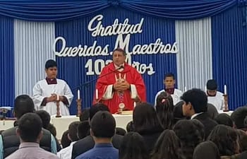 Monseñor Ricardo Valenzuela