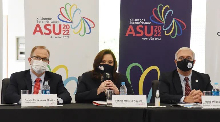 Camilo Pérez López Moreira, presidente del COP y de Odesur; Fátima Morales, ministra de la Secretaría Nacional de Deportes, y Mario Moccia, vicepresidente de la Comisión de Seguimiento.