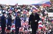 El presidente de Rusia, Vladimir Putin, participa del concierto multitudinario de apoyo a la "operación militar especial" lanzada por su gobierno contra Ucrania.  (EFE/Sputnik)