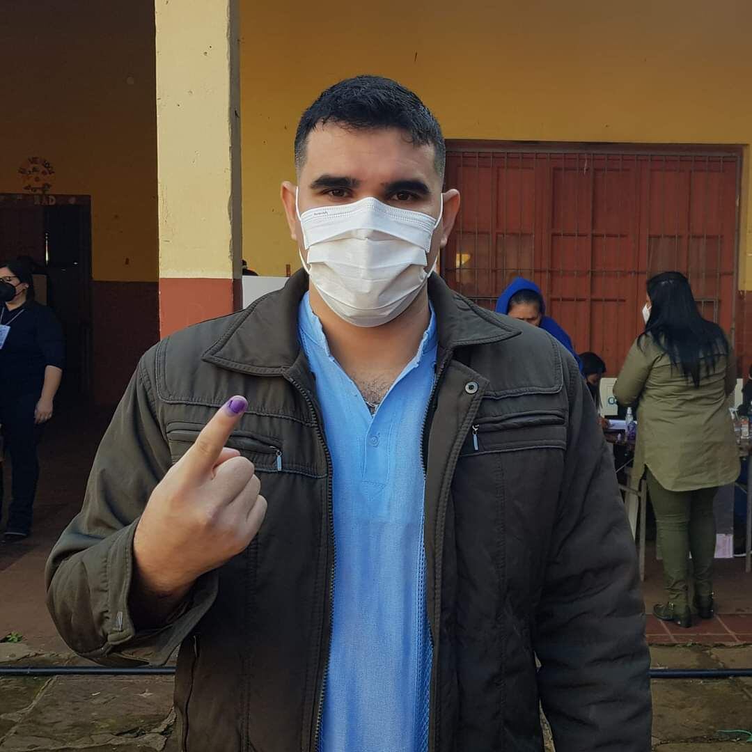 El joven médico Magín Benítez fue electo candidato a intendente de Villarrica por el Partido Liberal.