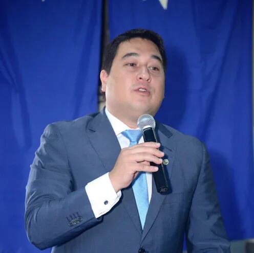 Eduardo Nakayama, candidato del PLRA a intendente de Asunción.