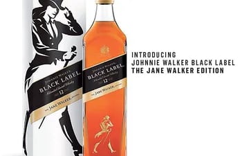 el-popular-whisky-johnnie-walker-se-empezara-a-comercializar-con-una-version-femenina-de-su-iconico-logo-la-edicion-limitada-en-la-que-jane-sustitui-231812000000-1685279.jpg