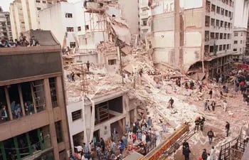 El atentado a la AMIA, perpetrado el 18 de julio de 1994, causó 85 muertos y 300 heridos