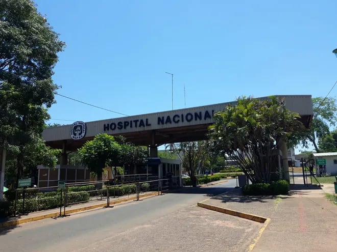 Un bebé nació en el piso del Hospital Nacional de Itauguá (HNI) por falta de atención.