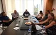 Representantes de diversas empresas proveedoras durante una reunión realizada en la Cifarma.