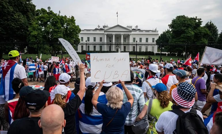 Manifestantes frente a la Casa Blanca, en Washington DC, el domingo.