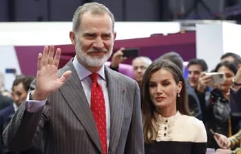 El rey Felipe VI y la reina Letizia, juntitos en la inauguración de Fitur 2024 en Ifema, Madrid, ayer miércoles.