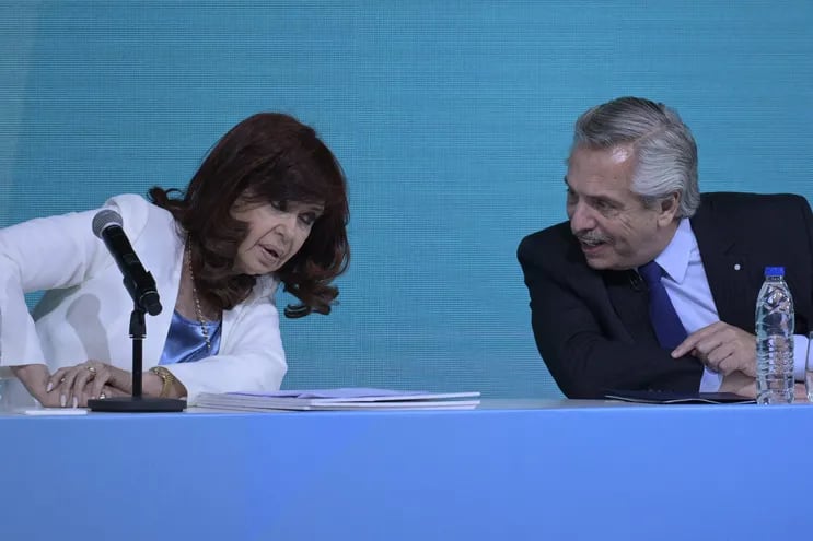 Cristina Fernández de Kirchner, vicepresidenta de la Argentina y el mandatario argentino, Alberto Fernández.
