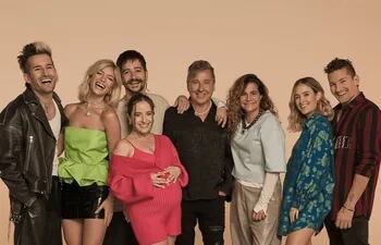 Los Montaner. La familia completa será protagonista de la serie.
