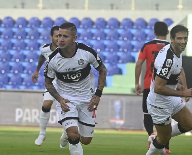Derlis González viene de marcar un gol por Copa Paraguay.