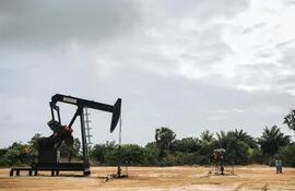 Miembros de la OPEP celebran una cumbre mañana, clave para establecer la cantidad de bombeo del crudo.