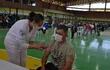 Prosigue la vacunación antiCOVID-19 en el Polideportivo Municipal de San Juan Bautista, Misiones.