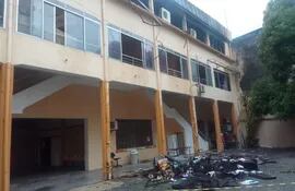 El incendio afectó tres oficinas de la Jubilaciones y Pensiones del Personal Municipal (CJPPM).